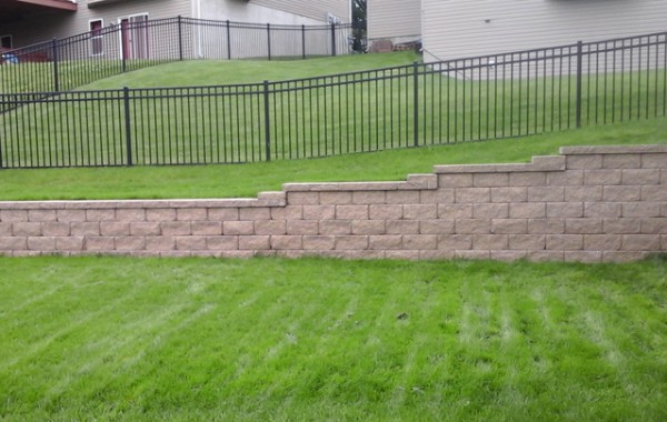 Diamond Pro Block Retaining Wall