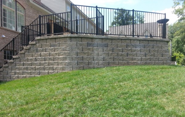 Retaining Wall with Steps