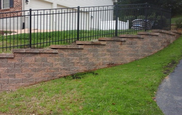 Versa-lok Sandstone Retaining Wall